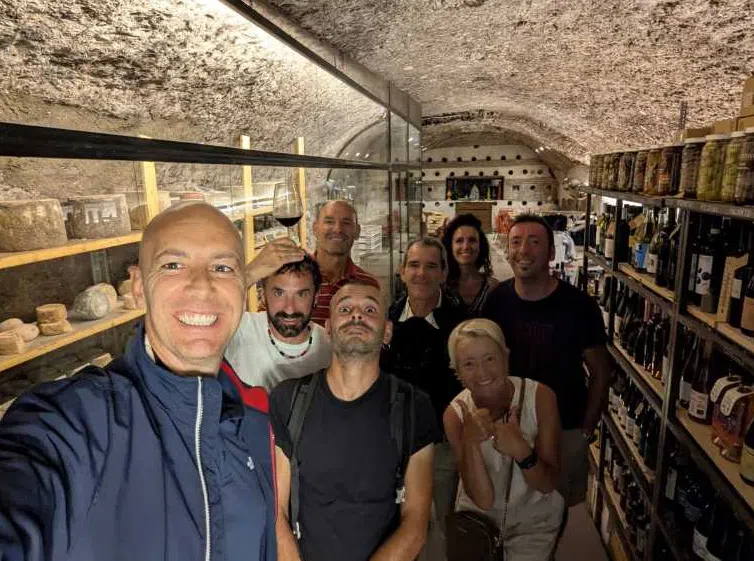 Rome E-Bike Highlights & Secret Cave Tasting, photo 2
