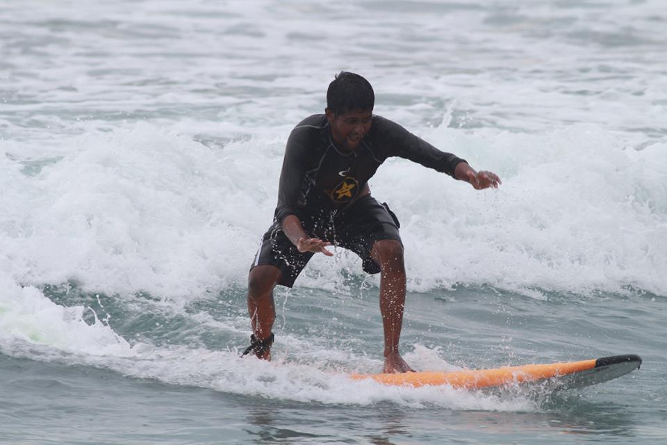 Private Surf Lesson in Unawatuna – Beginner Friendly Session gallery 6