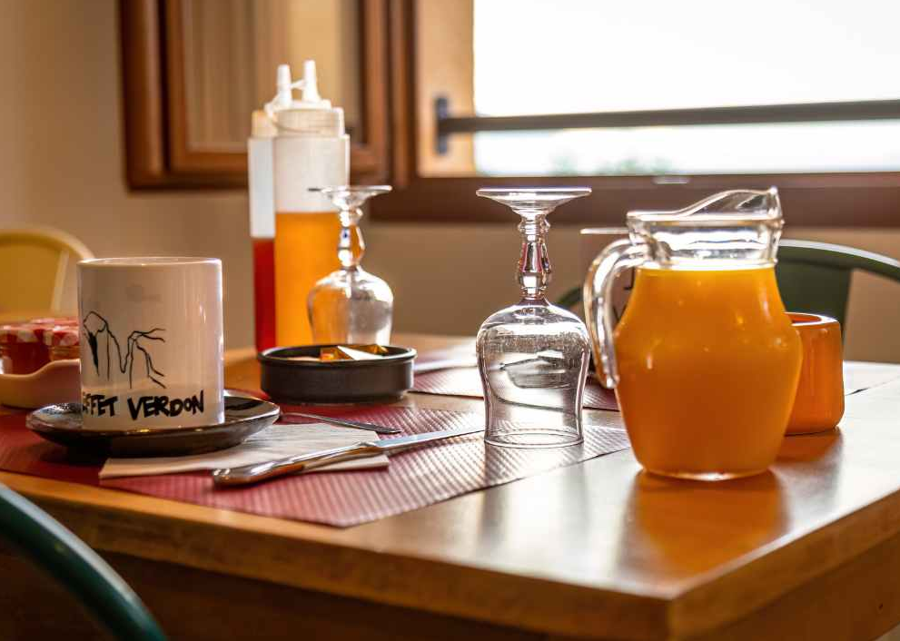 Weekend Grand Canyon Adventure with Hiking, Canoeing and Canyoning – Gîte Stay gallery 3
