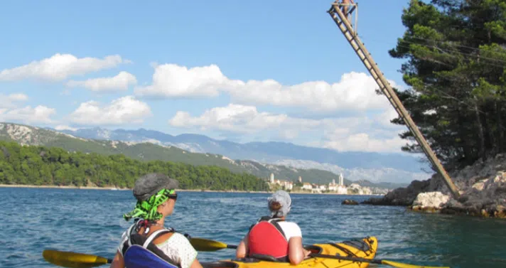Day 1–2 Arrival and Exploring the Historic Coast of Rab 1