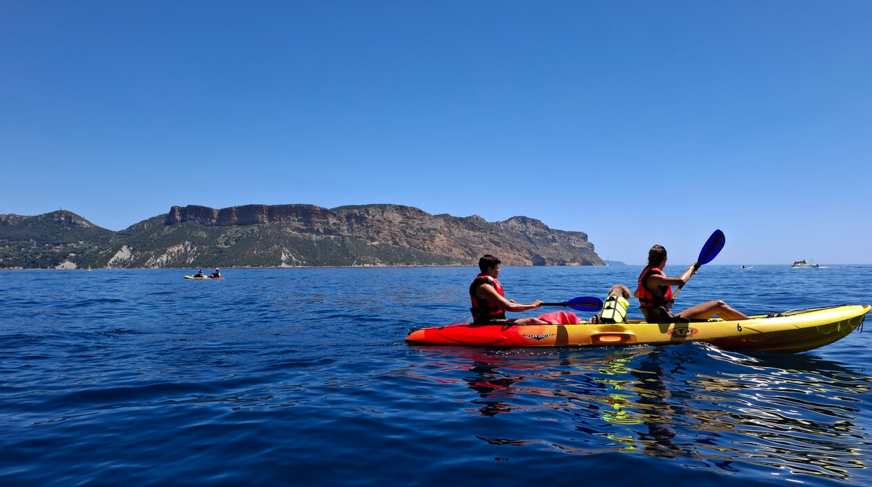 Morning Sea Kayaking Relaxation Tour in the Calanques gallery 10