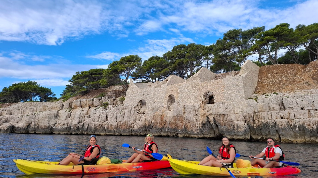Afternoon Kayak Adventure in the Calanques gallery 4