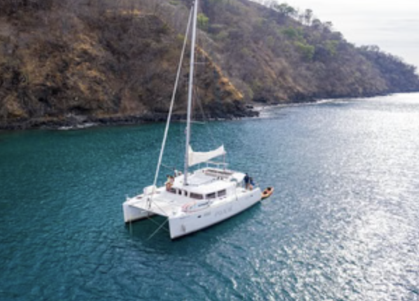 Costa Rica Private Morning Catamaran with Snorkelling, Kayaks & Open Bar, photo 4