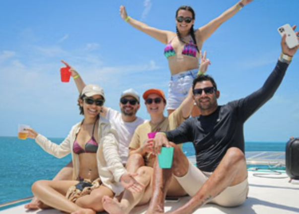 Cancún Private Catamaran Charter with Open Bar & Snorkelling gallery 4