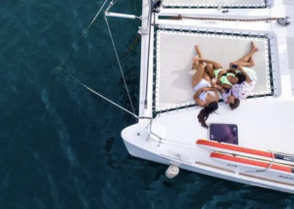 Costa Rica Sunset Catamaran Cruise with Snorkelling, Kayaks & Open Bar, photo 3