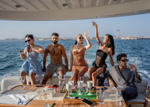 Dubai Marina Yacht Cruise with BBQ, Palm Jumeirah & Burj Al Arab Views, photo 3
