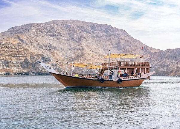 Musandam Half-Day Dhow Cruise from Khasab with Dolphin Watching & Snorkeling, photo 3