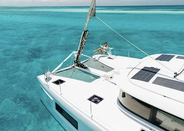 Mnemba Island Private Catamaran Snorkeling Cruise with Lunch gallery 2