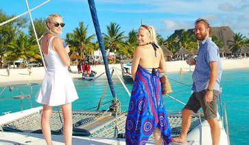 Mnemba Island Private Catamaran Cruise with Lunch and Open Bar gallery 3