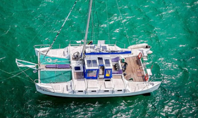 Private Half-Day Catamaran from Kendwa Reef with Snorkeling & Drinks gallery 2
