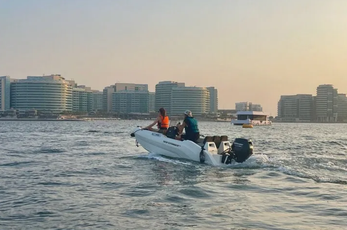 Self-Drive Boat Tour with Audio Guide in Yas Island, Abu Dhabi gallery 7