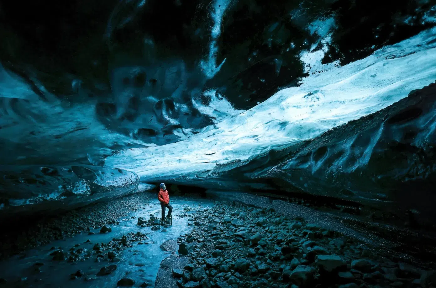 Ice Cave Hiking Experience in Iceland, photo 2