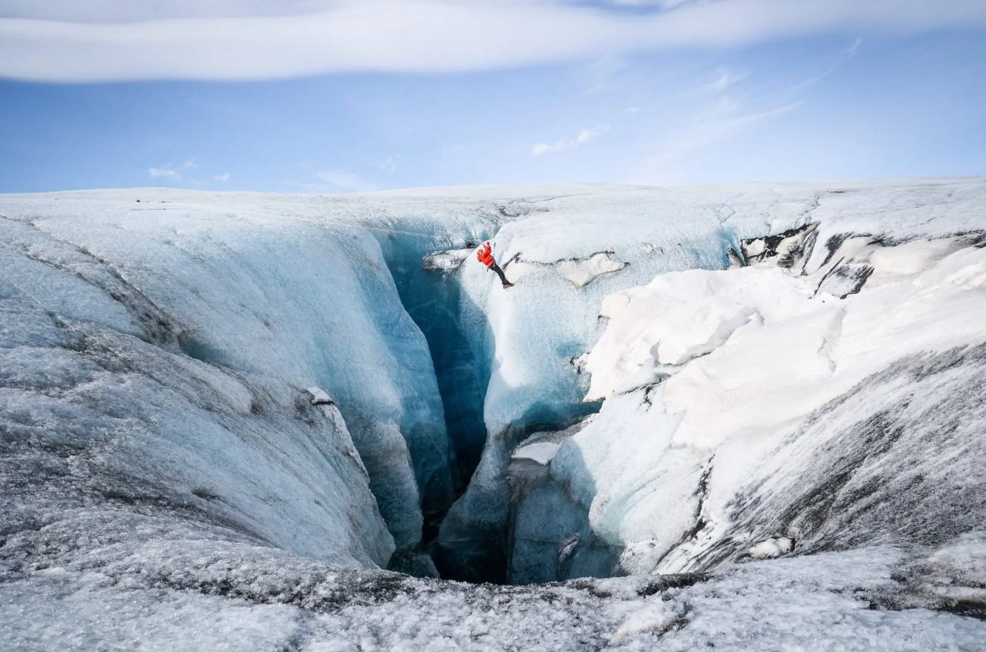 Private Ultimate Glacier Zip Line and Ice Climbing on Sólheimajökull, photo 3