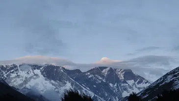 15-Day Everest Base Camp Trek, Premium Guided Experience, photo 2