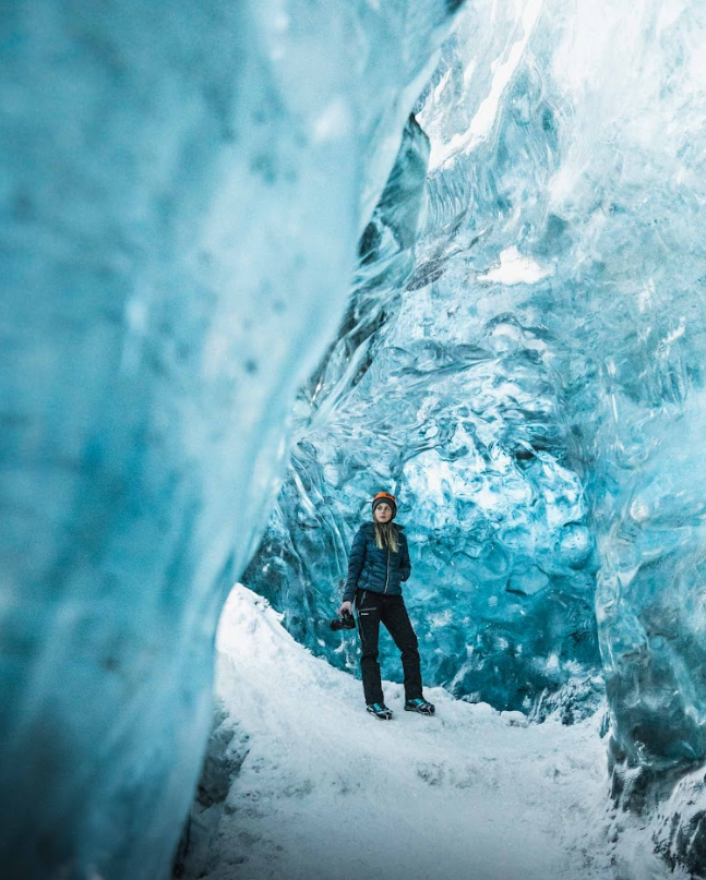 Blue Ice Cave Tour in Vatnajökull gallery 2