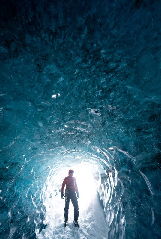 Blue Ice Cave Tour in Vatnajökull gallery 5
