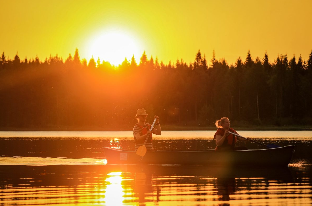 Canoeing under the Midnight Sun in Rovaniemi, listing photo