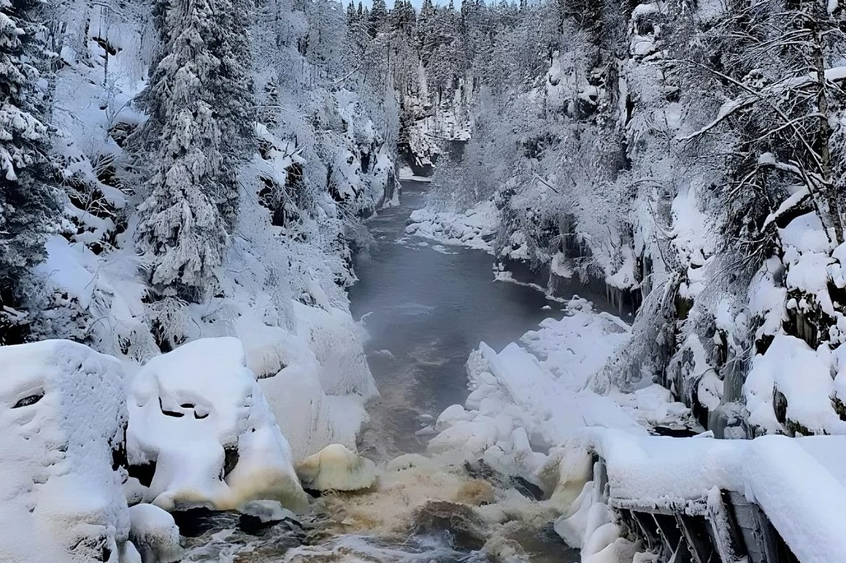 Family Friendly Frozen Waterfalls Tour from Rovaniemi, photo 5
