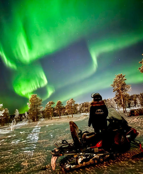 Northern Lights Snowmobile Tour in Rovaniemi, photo 4