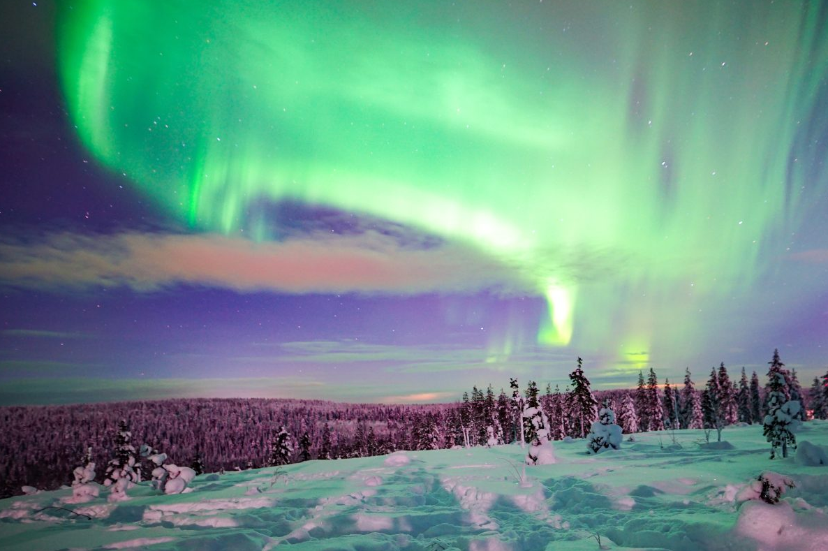 Ski Trekking under the Northern Lights in Rovaniemi gallery 4