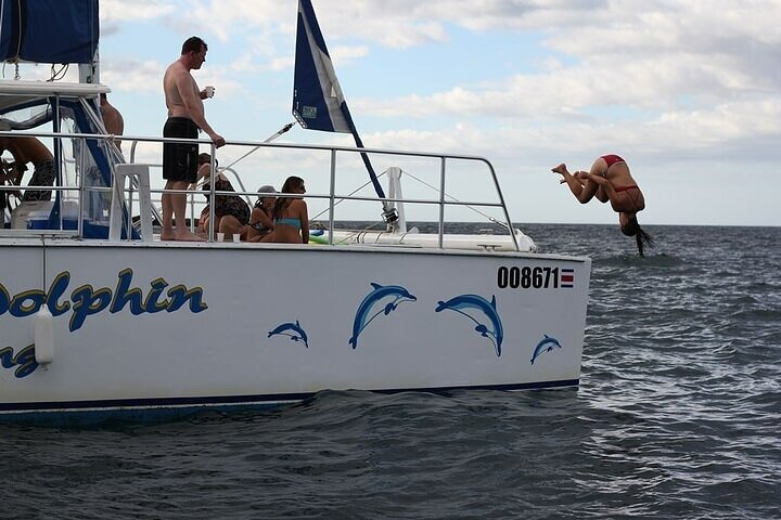 Private Catamaran Cruise on the Tamarindo Coastline, photo 5