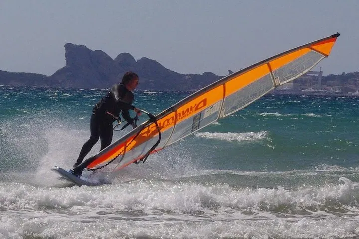 Beginner Windsurfing Lesson in Stockholm (Day 2+ Progression), photo 5