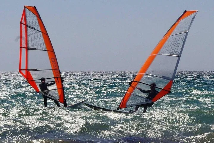 Beginner Windsurfing Lesson in Malmö (for Complete Beginners), photo 3