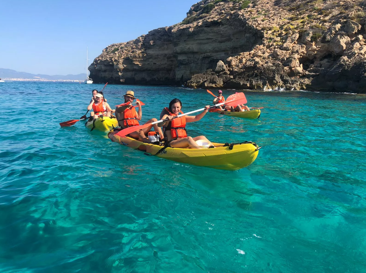 Single and Double Kayak Rental from Can Pastilla gallery 4