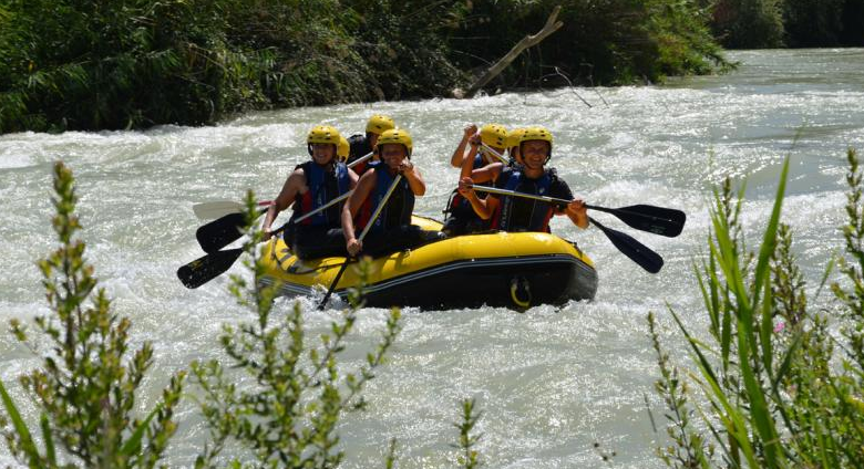 Genil River Whitewater Rafting in Cuevas Bajas gallery 2