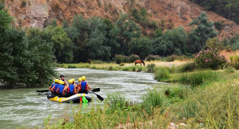 Genil River Whitewater Rafting in Cuevas Bajas gallery 3