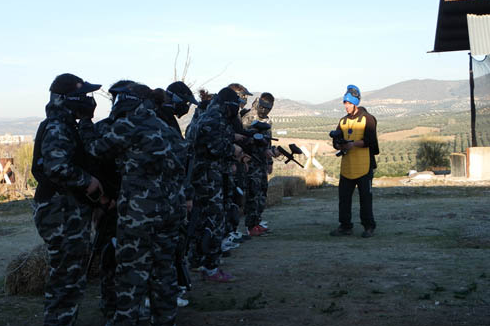 Paintball Session in Cuevas Bajas gallery 4