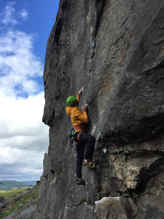 Learn-to-Lead Sport Climbing in the Peak District and Wye Valley, listing photo