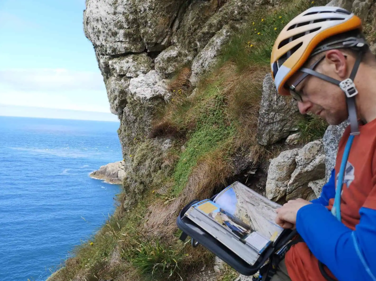 2-Day Private Learn-to-Lead Trad Climbing in the Peak District, photo 3