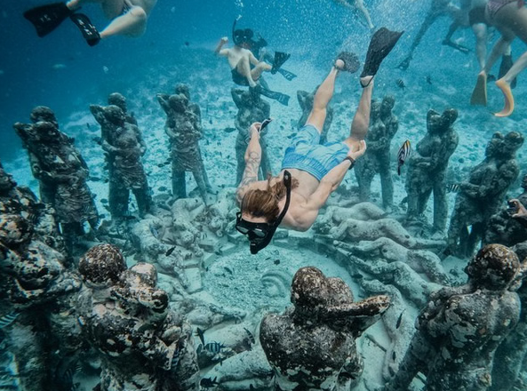 Stop 2 – Underwater Statues (Nest) 2