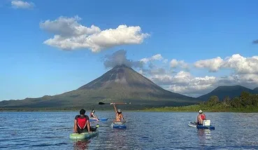 Lake Arenal Paddleboard & Hot Springs Private Tour from San Jose gallery 3