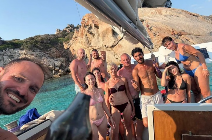 Small Group Full Day Catamaran Tour: La Maddalena Archipelago gallery 3