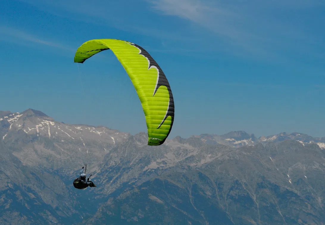 5-Day Paragliding Perfecting Flight Course in Castejón de Sos Pyrenees, listing photo
