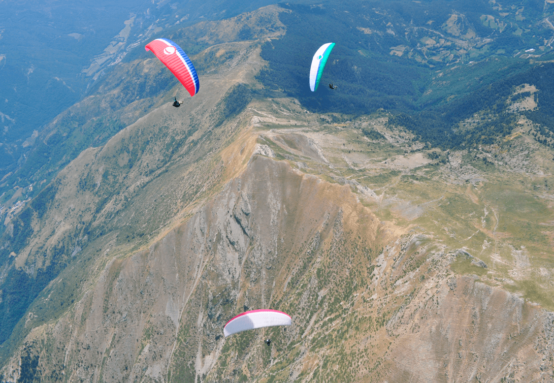 5-Day Paragliding Perfecting Flight Course in Castejón de Sos Pyrenees, photo 3