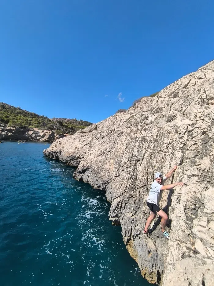 Deep Water Soloing Experience in Mallorca gallery 6