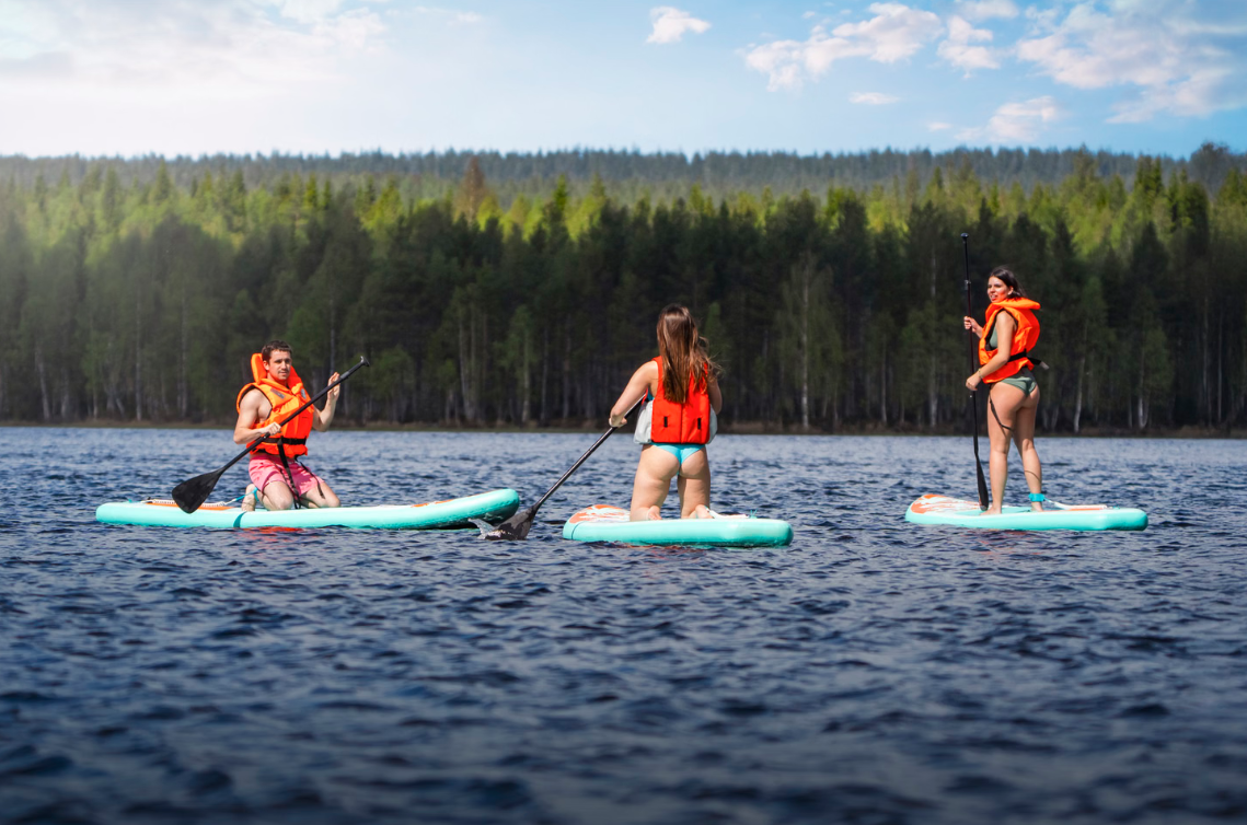 Midnight Sun SUP Experience in Lapland gallery 4