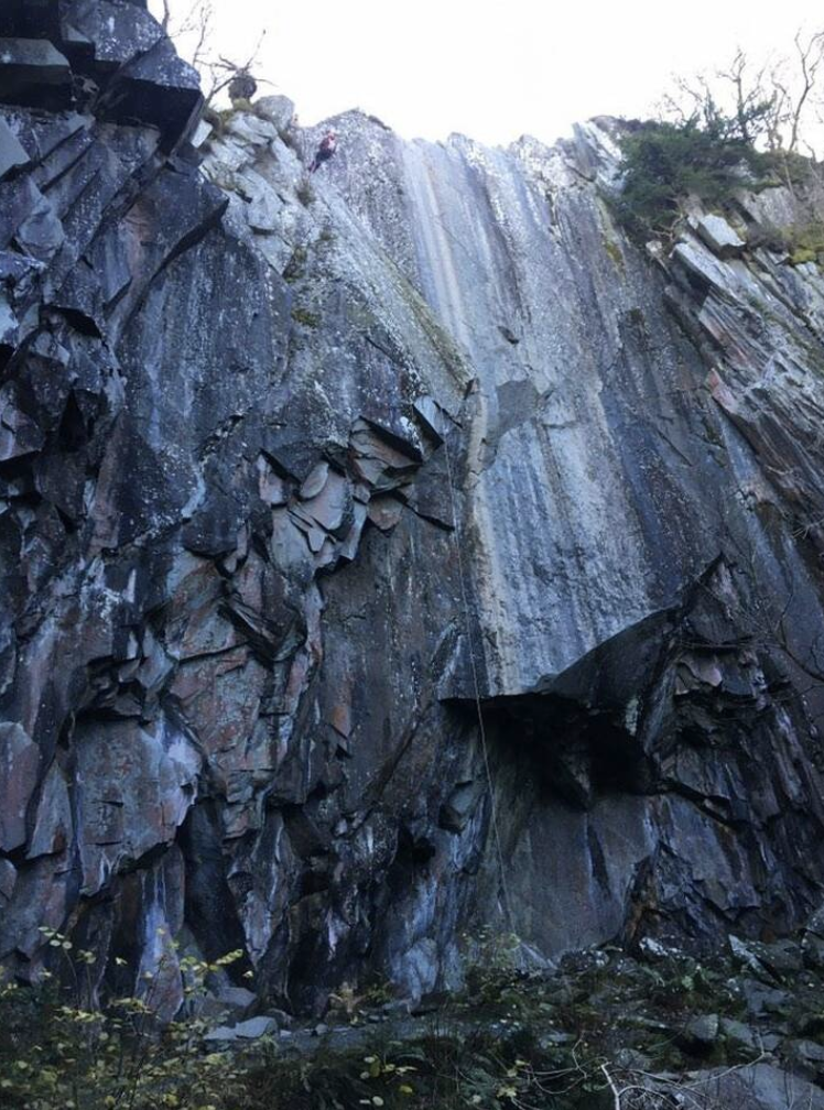 Lake District Abseiling Experience at Cathedral Quarry, photo 3