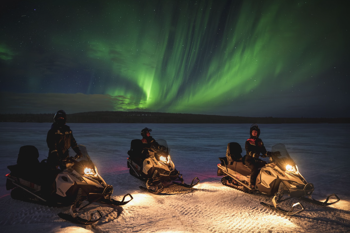 Northern Lights Snowmobile Photography Tour in Rovaniemi gallery 2