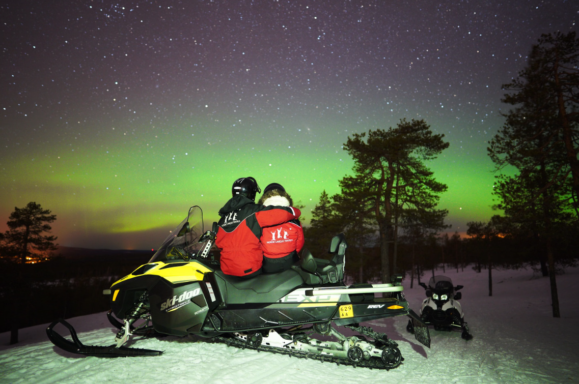 Northern Lights Snowmobile Photography Tour in Rovaniemi gallery 7