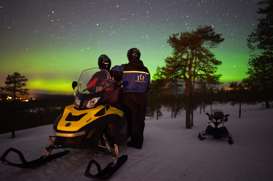 Northern Lights Snowmobile Photography Tour in Rovaniemi gallery 8