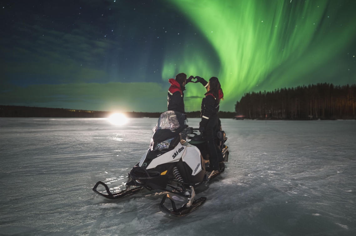 Northern Lights Snowmobile Photography Tour in Rovaniemi, photo 4