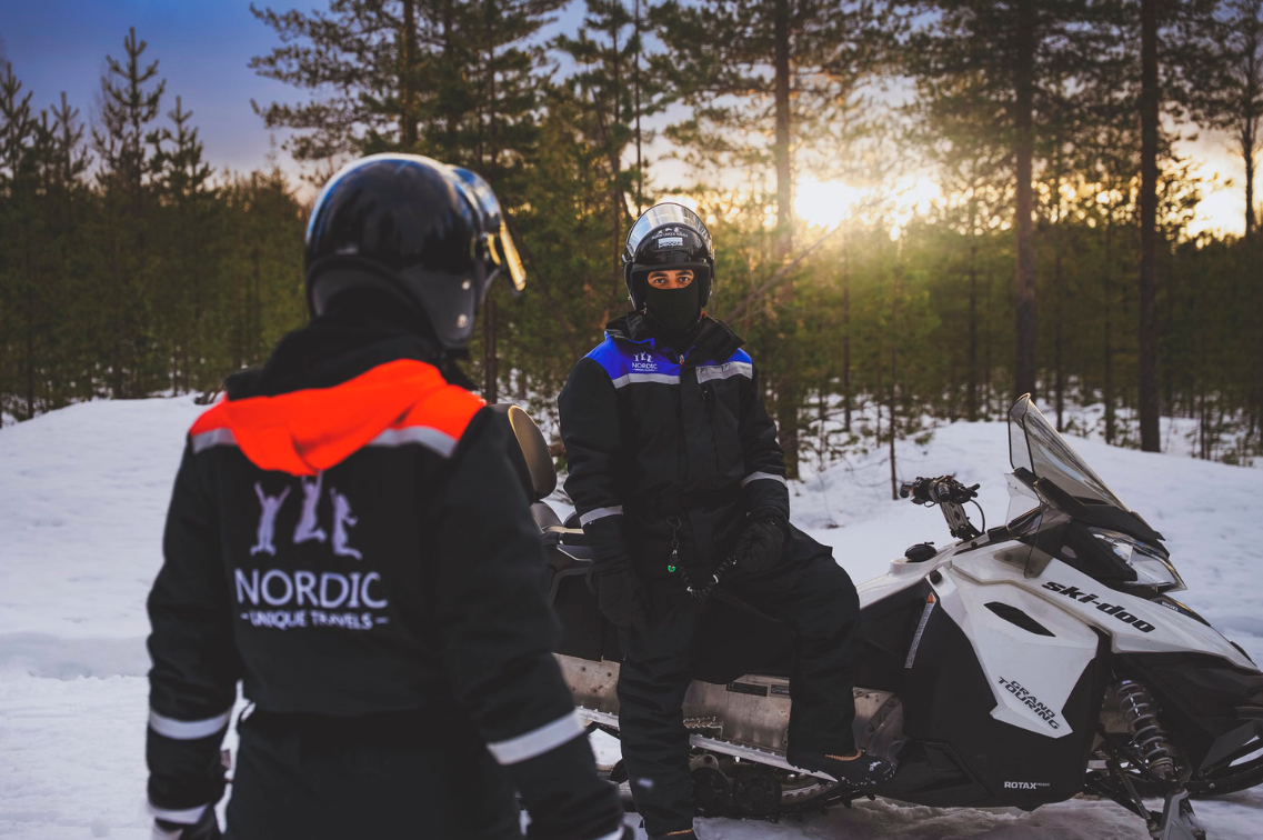 Snowmobile and Ice Fishing Experience in Rovaniemi gallery 5