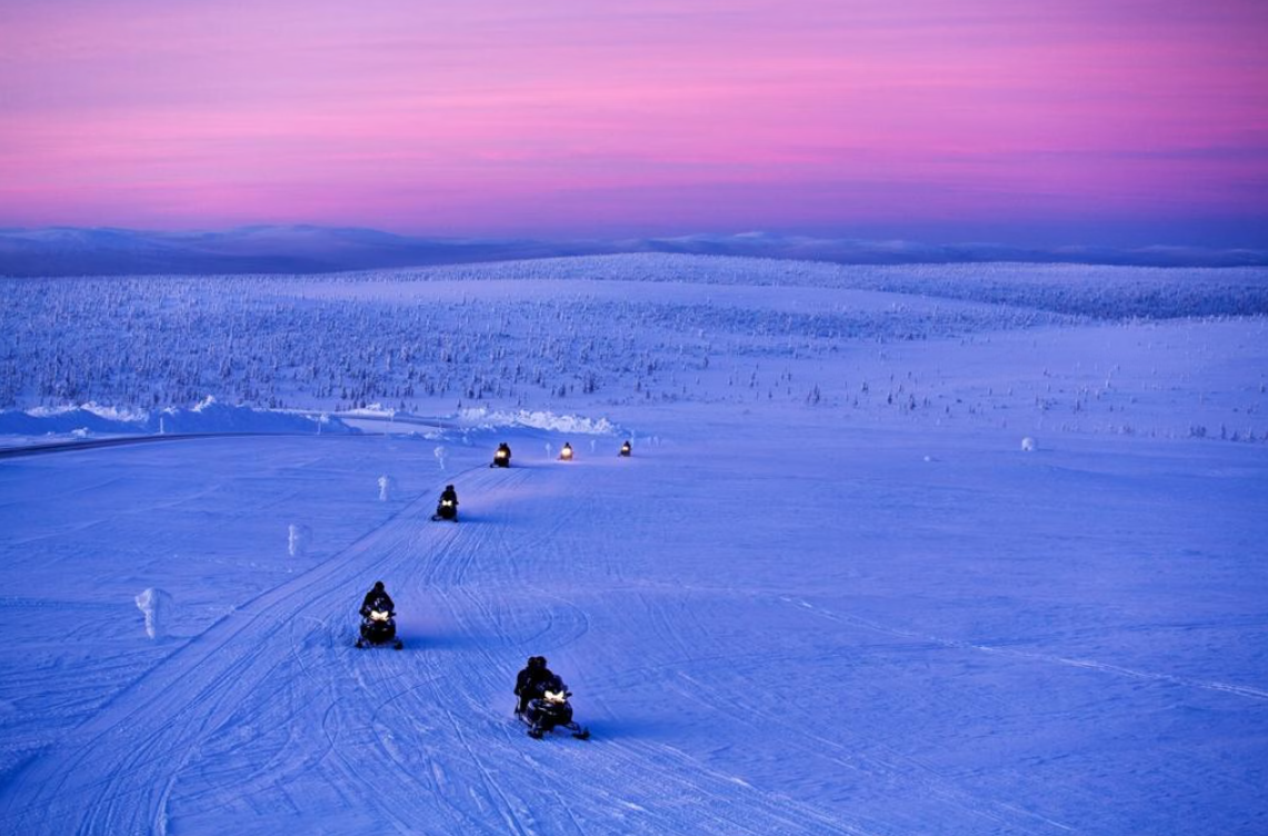Snowmobile and Ice Fishing Experience in Rovaniemi gallery 3