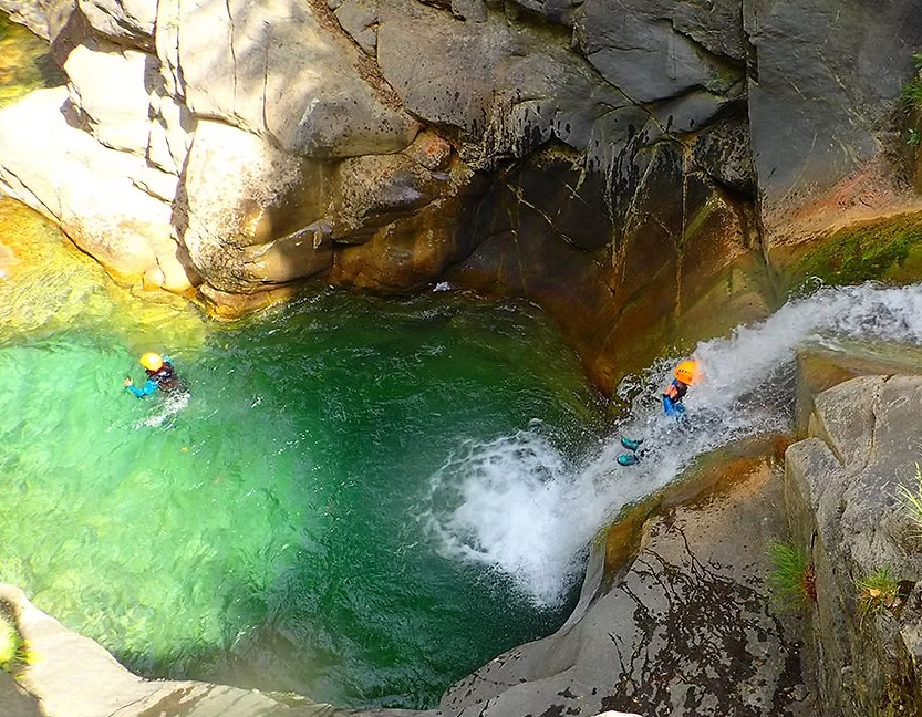 Advanced Canyoning Adventure in the Spanish Pyrenees (Level 3) gallery 6
