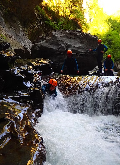 Advanced Canyoning Adventure in the Spanish Pyrenees (Level 3) gallery 4