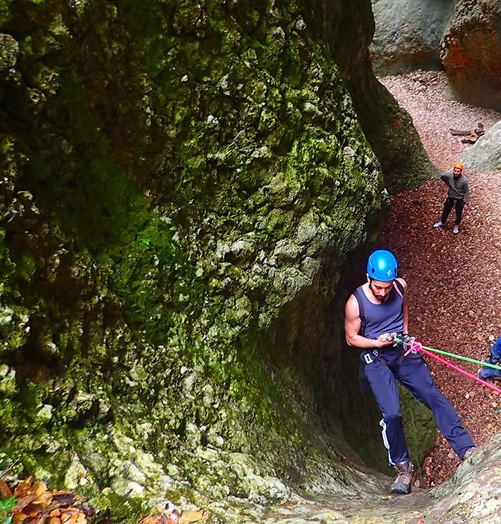 Dry Canyoning & Abseiling Adventure in the Spanish Pyrenees (Levels 1-2) gallery 3